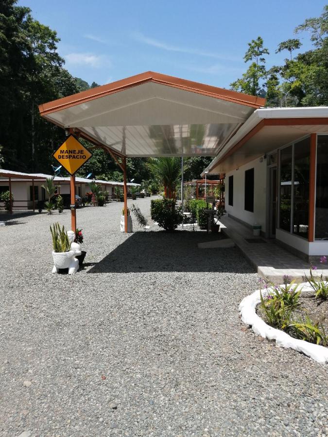 Puerto Vargas Lodge Cahuita Luaran gambar